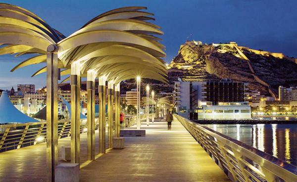 Un Lujo En El Corazon De Alicante Luaran gambar